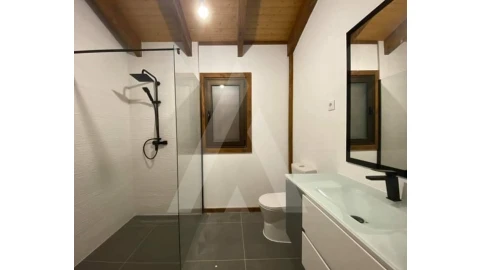 Moradia T3 para Venda em Glória e Vera Cruz
