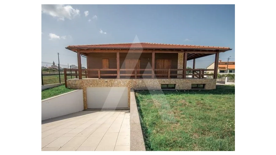Moradia T3 para Venda em Glória e Vera Cruz Foto 8