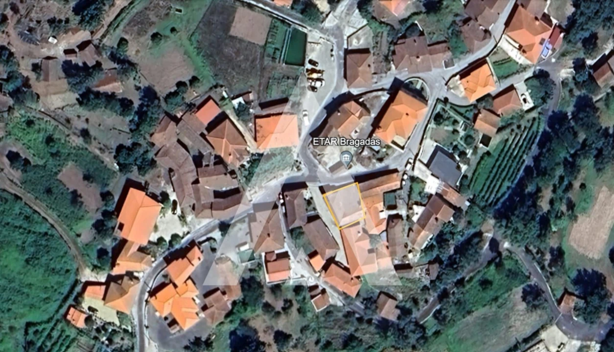 Moradia T4 para Venda em Salvador e Santo Aleixo de Além-Tâmega Foto 31