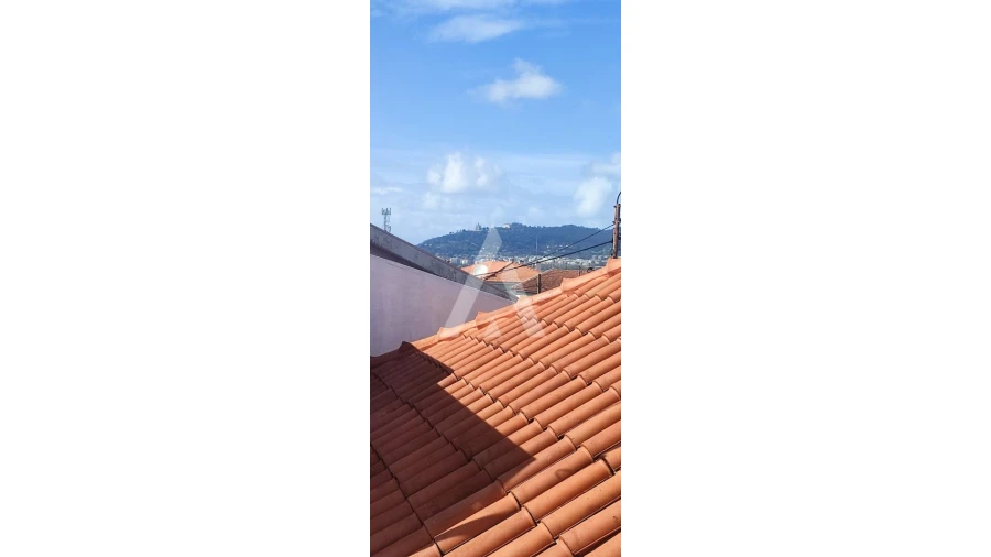 Moradia T4 para Venda em Darque Foto 7