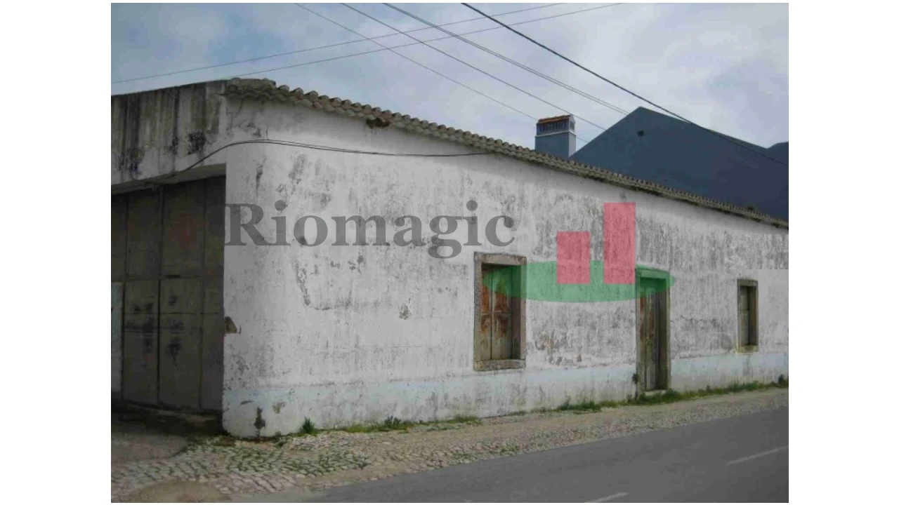 Armazém para Venda em Alcanhões Foto 2