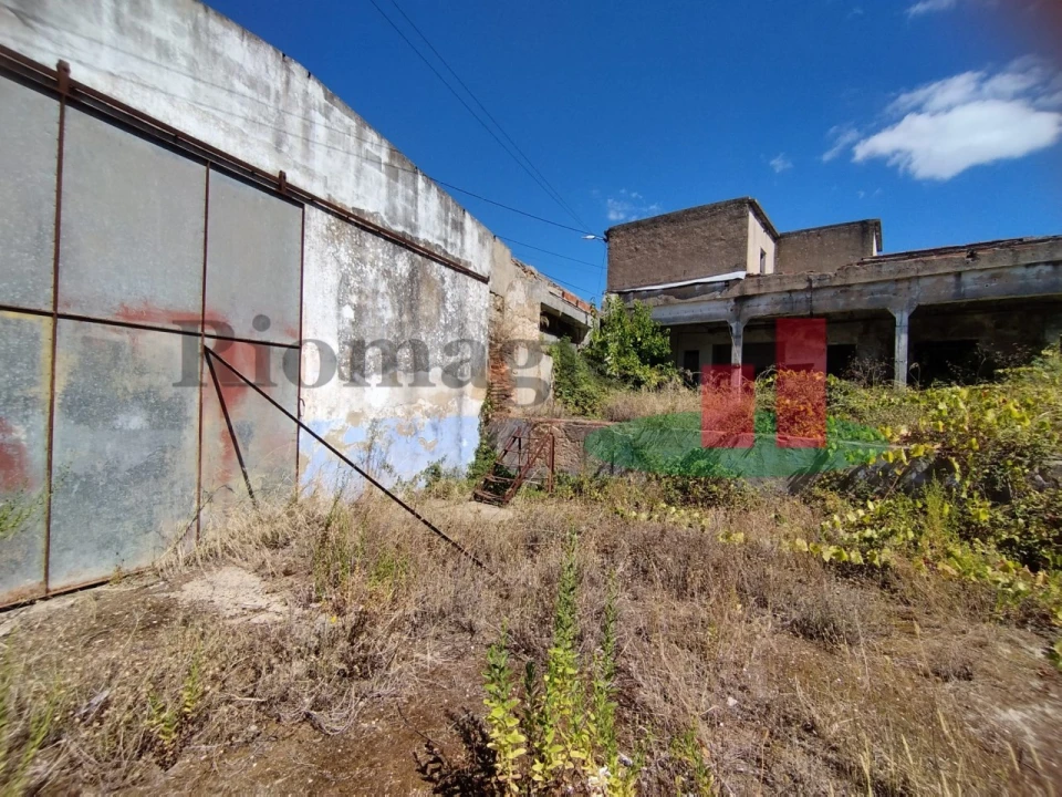 Armazém para Venda em Alcanhões Foto 6