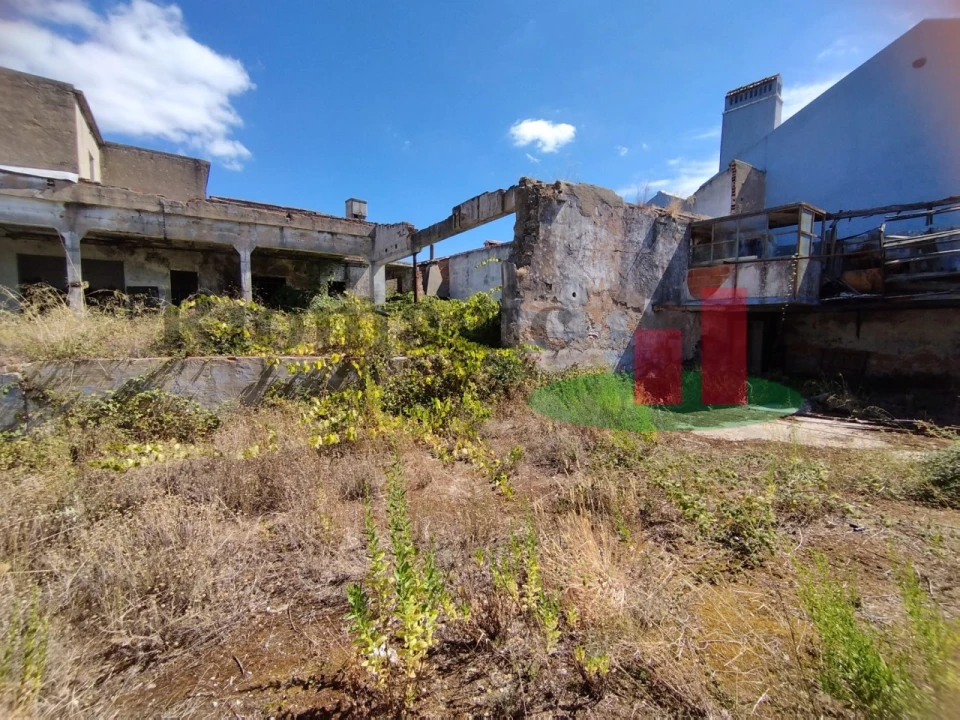 Armazém para Venda em Alcanhões Foto 9