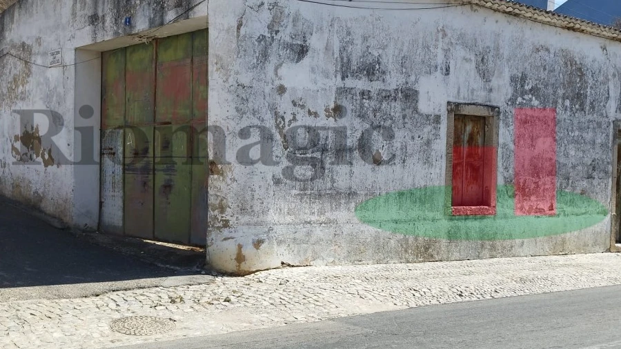 Armazém para Venda em Alcanhões