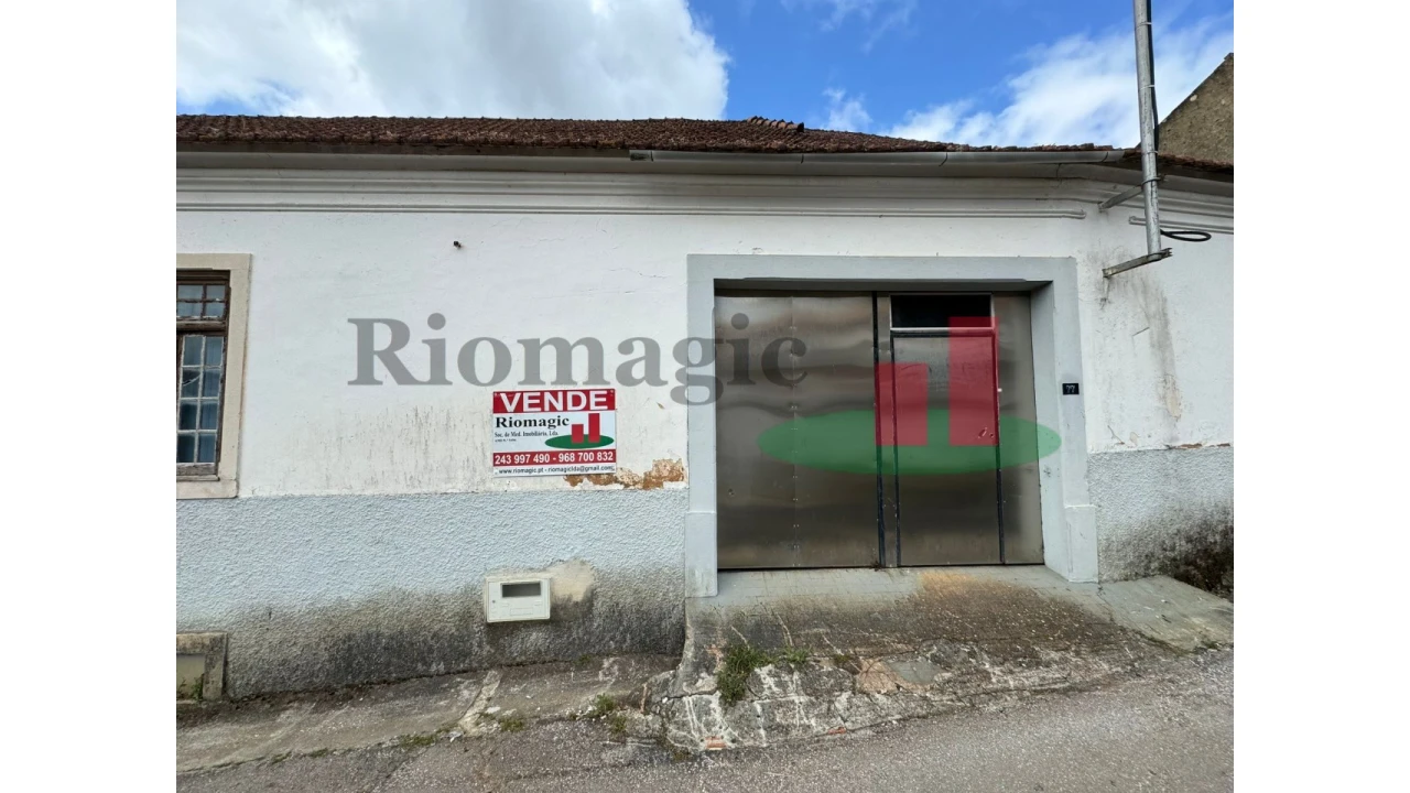 Armazém para Venda em Mira de Aire Foto 3