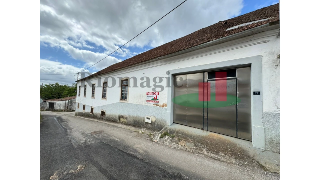Armazém para Venda em Mira de Aire Foto 1