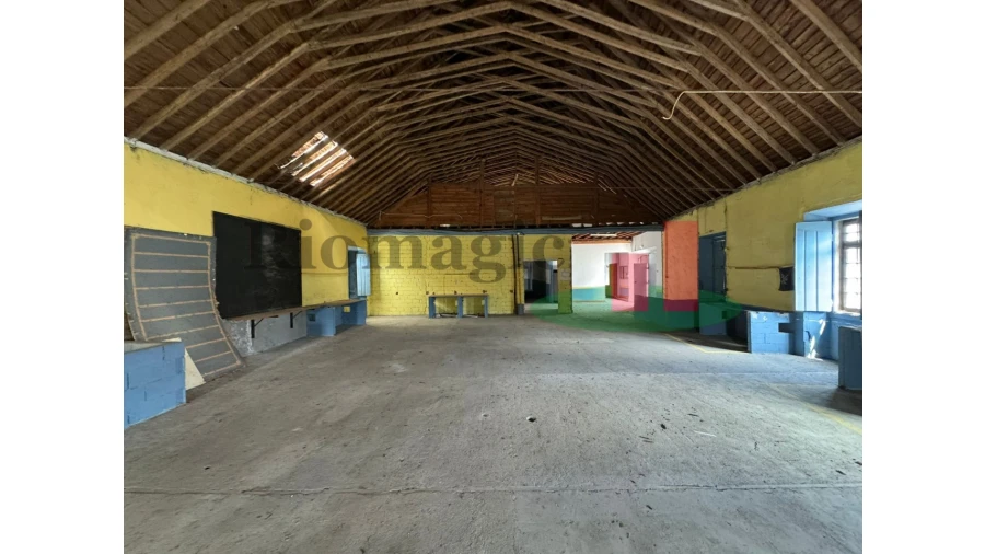 Armazém para Venda em Mira de Aire Foto 13