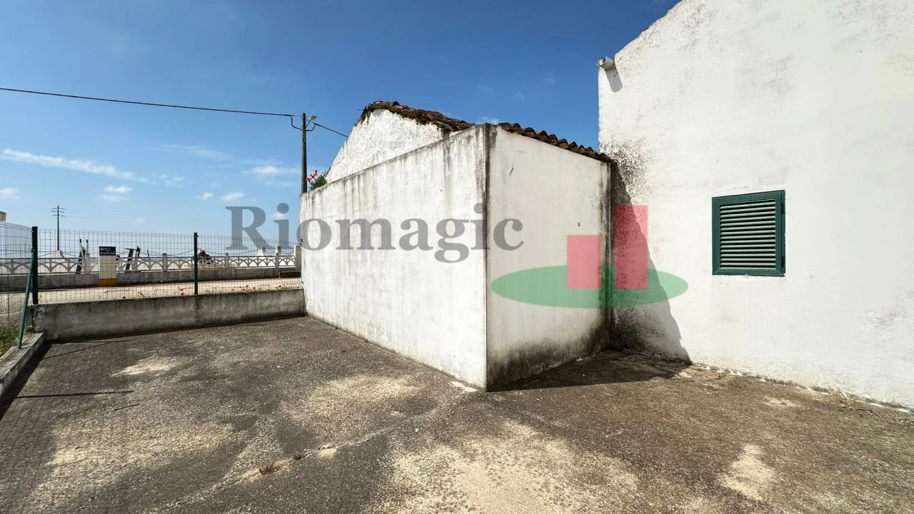 Moradia T2 para Venda em Azambujeira e Malaqueijo Foto 13