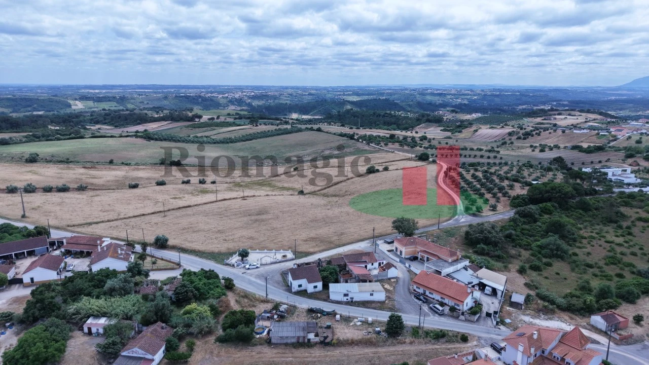 Moradia T2 para Venda em Azambujeira e Malaqueijo Foto 24