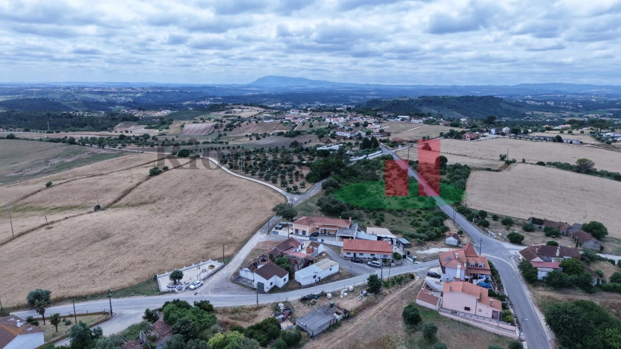 Moradia T2 para Venda em Azambujeira e Malaqueijo Foto 25