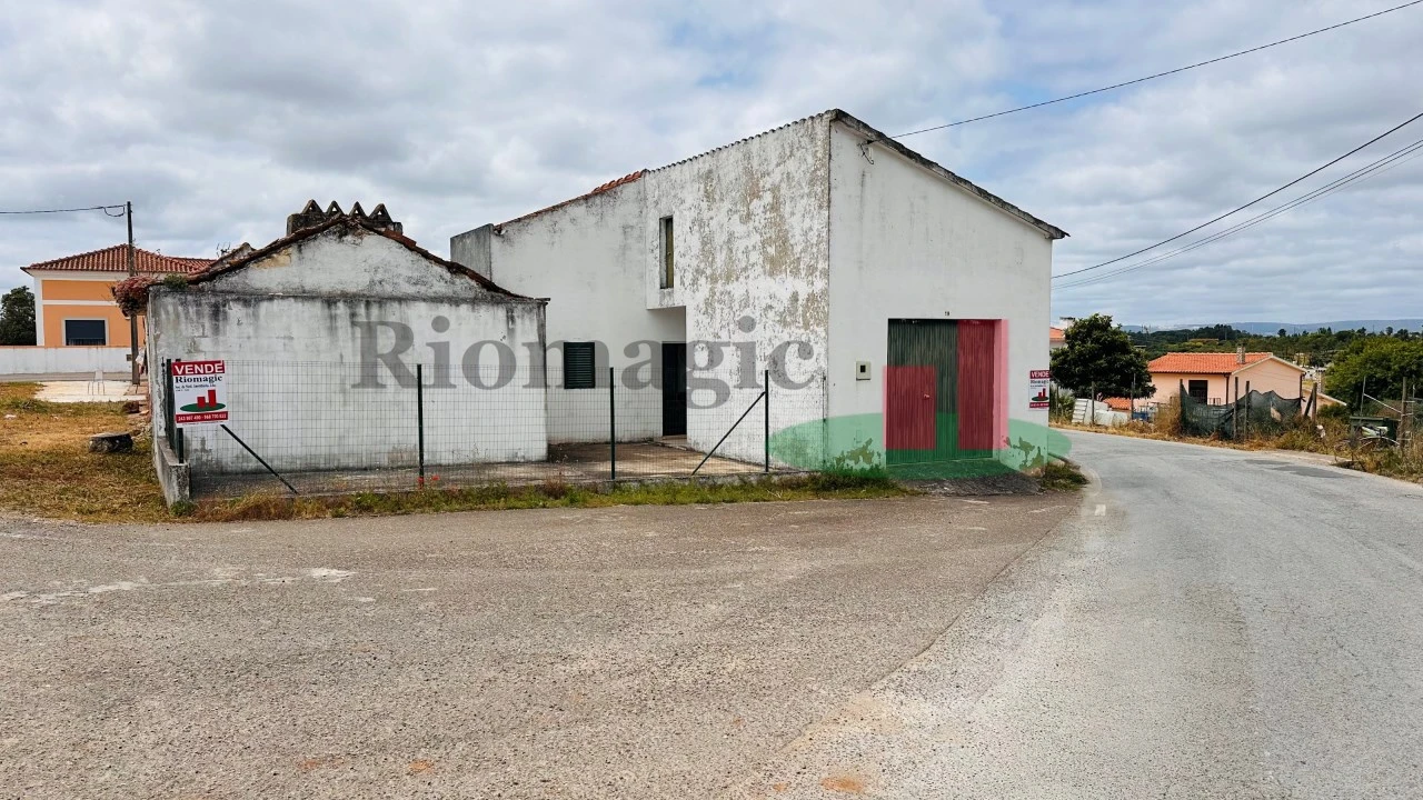 Moradia T2 para Venda em Azambujeira e Malaqueijo Foto 35