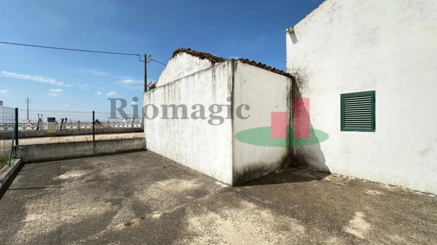Moradia T2 para Venda em Azambujeira e Malaqueijo Foto 13