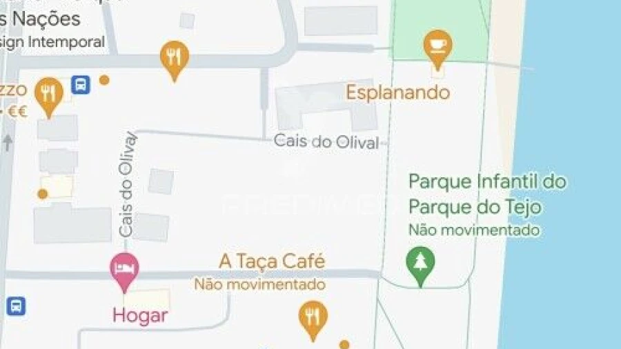 Garagem para Venda em Olivais