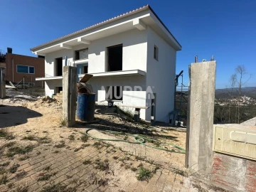 Terreno para Venda em Albergaria-A-Velha e Valmaior