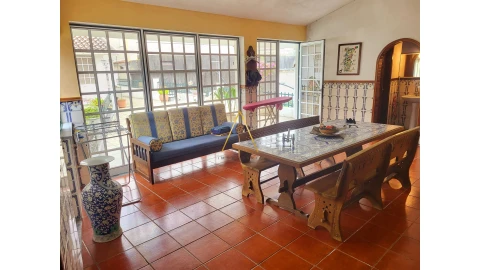 Moradia T5 para Venda em Campo