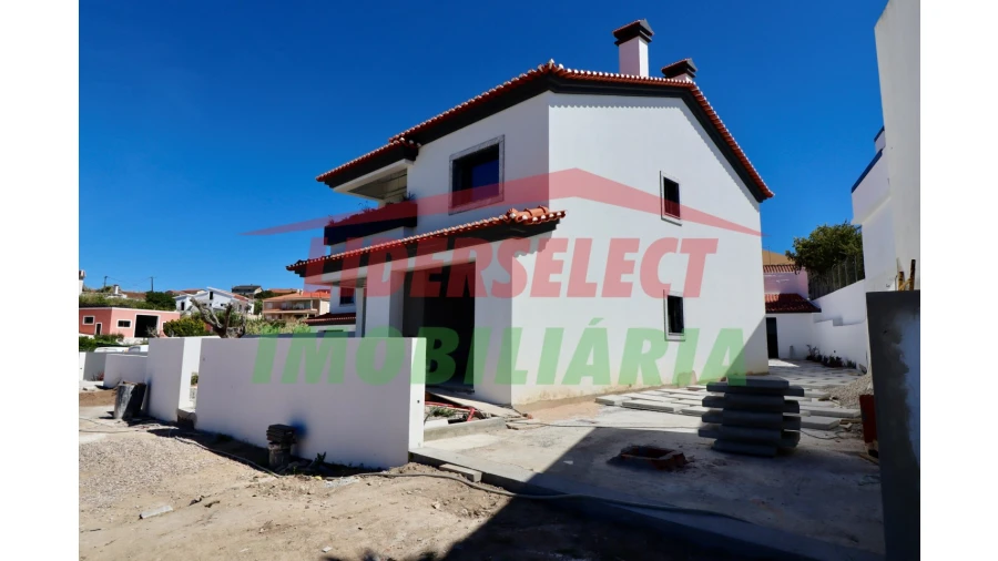 Moradia T3 para Venda em Ribamar Foto 2