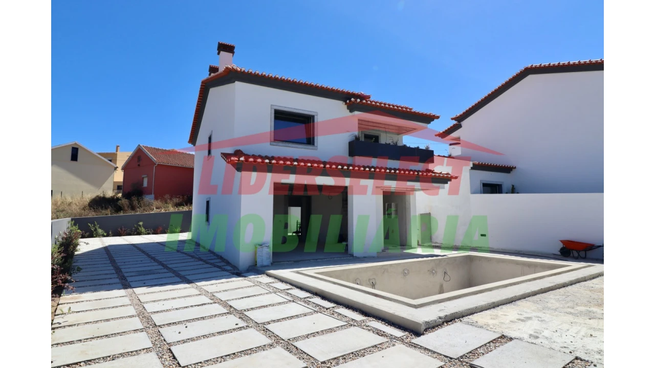 Moradia T3 para Venda em Ribamar Foto 2