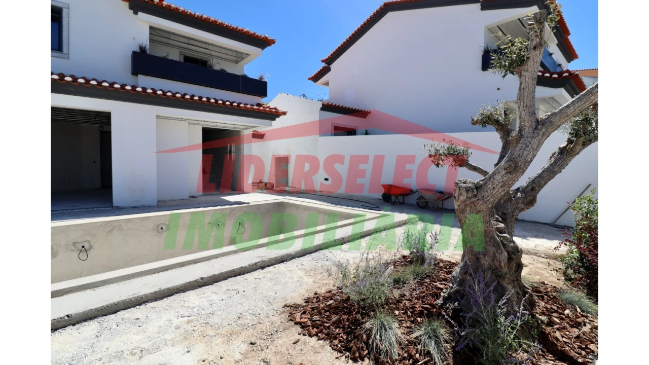 Moradia T3 para Venda em Ribamar Foto 3