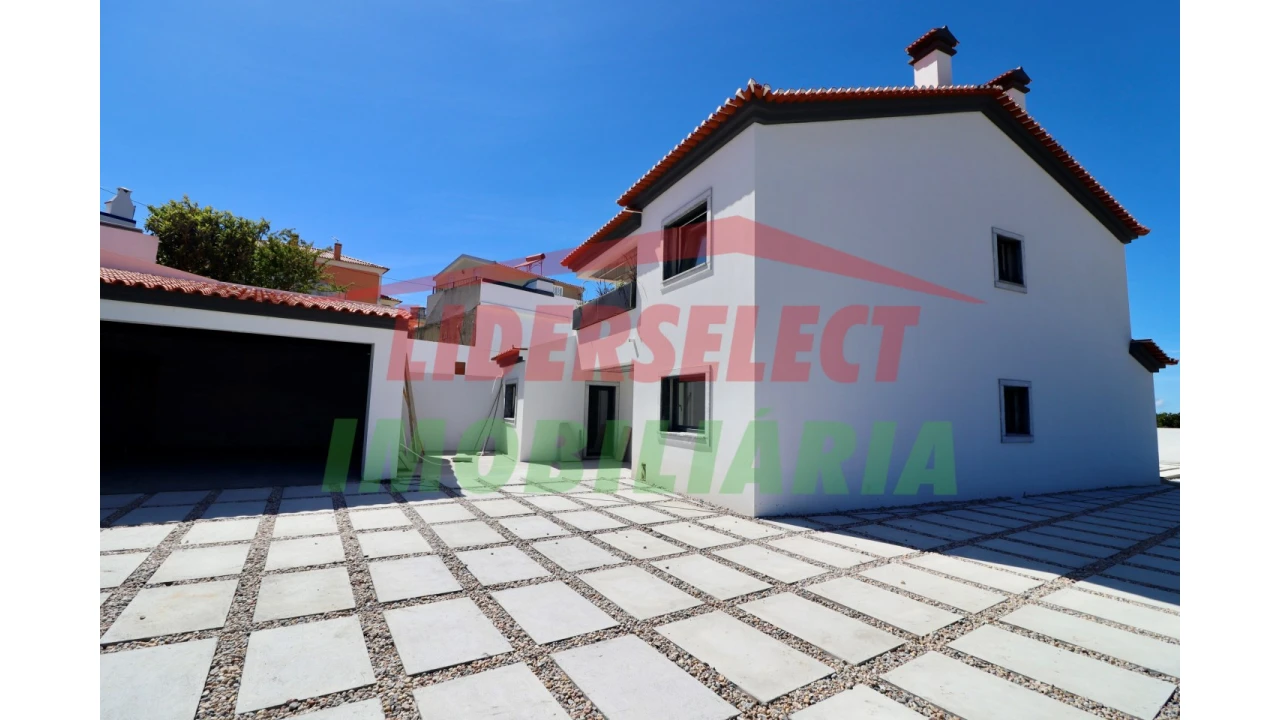 Moradia T3 para Venda em Ribamar Foto 4