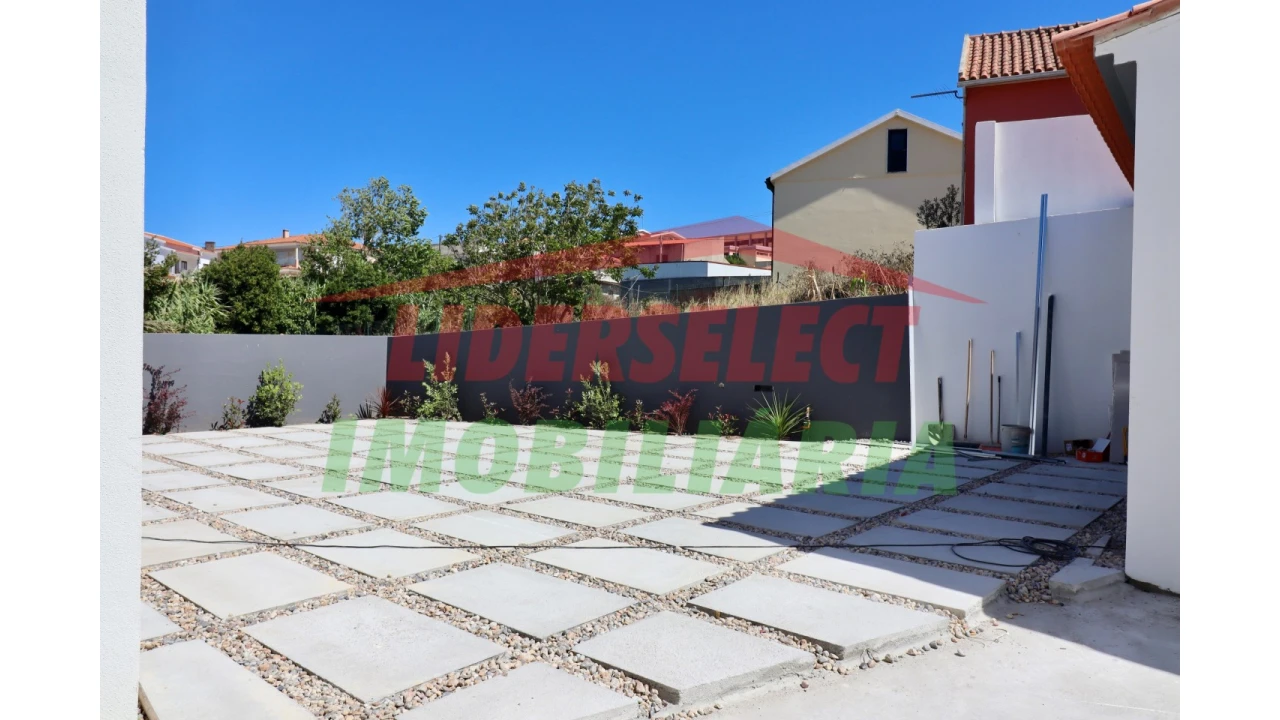 Moradia T3 para Venda em Ribamar Foto 8