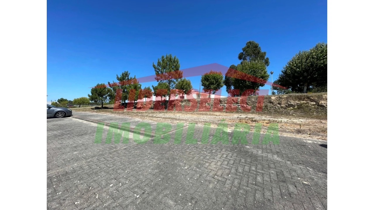 Terreno P/ Prédio para Venda em Ramalhal Foto 3