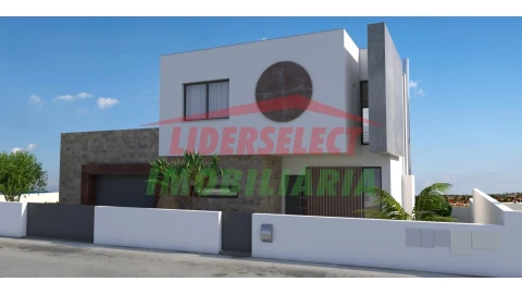 Moradia T3 para Venda em Silveira