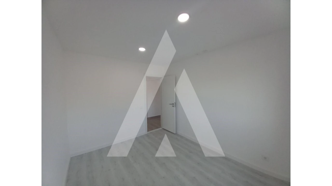 Apartamento T2 para Venda em Ericeira Foto 10
