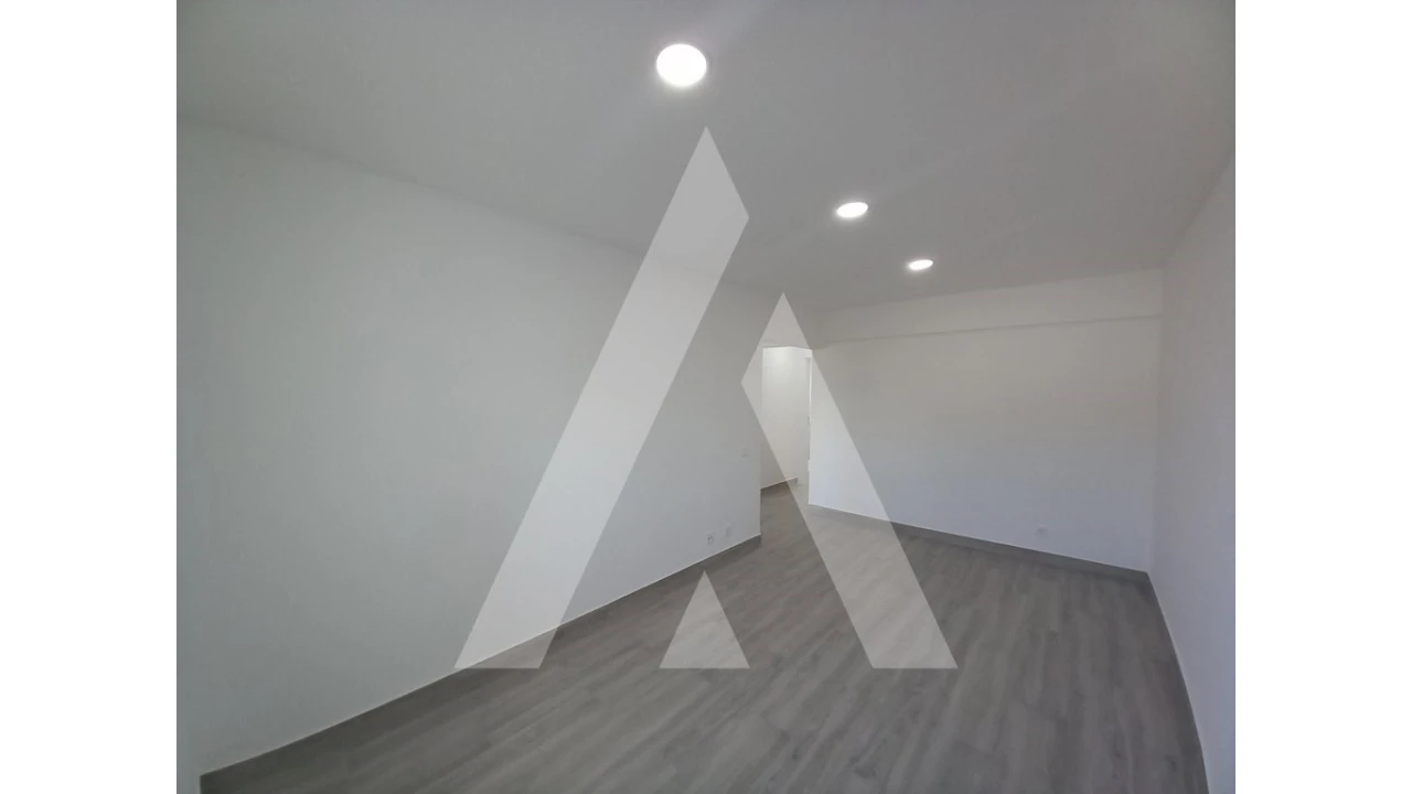 Apartamento T2 para Venda em Ericeira Foto 13