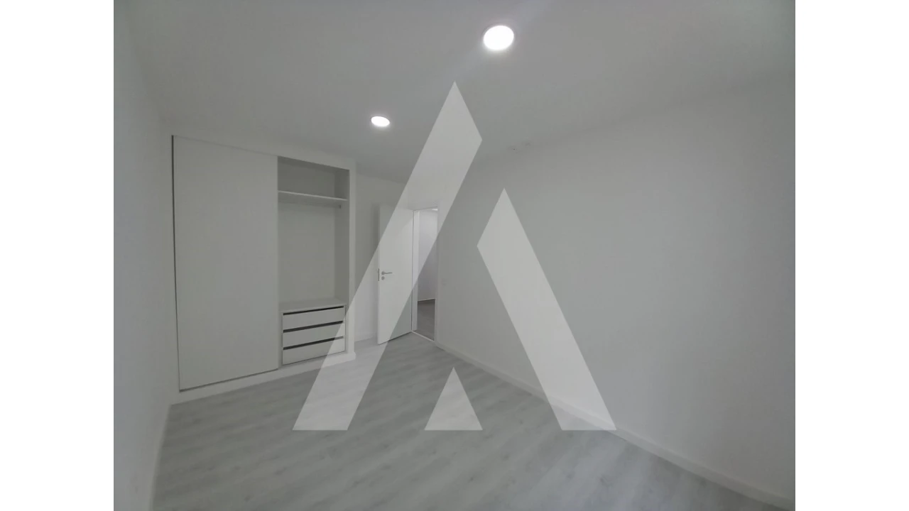 Apartamento T2 para Venda em Ericeira Foto 16