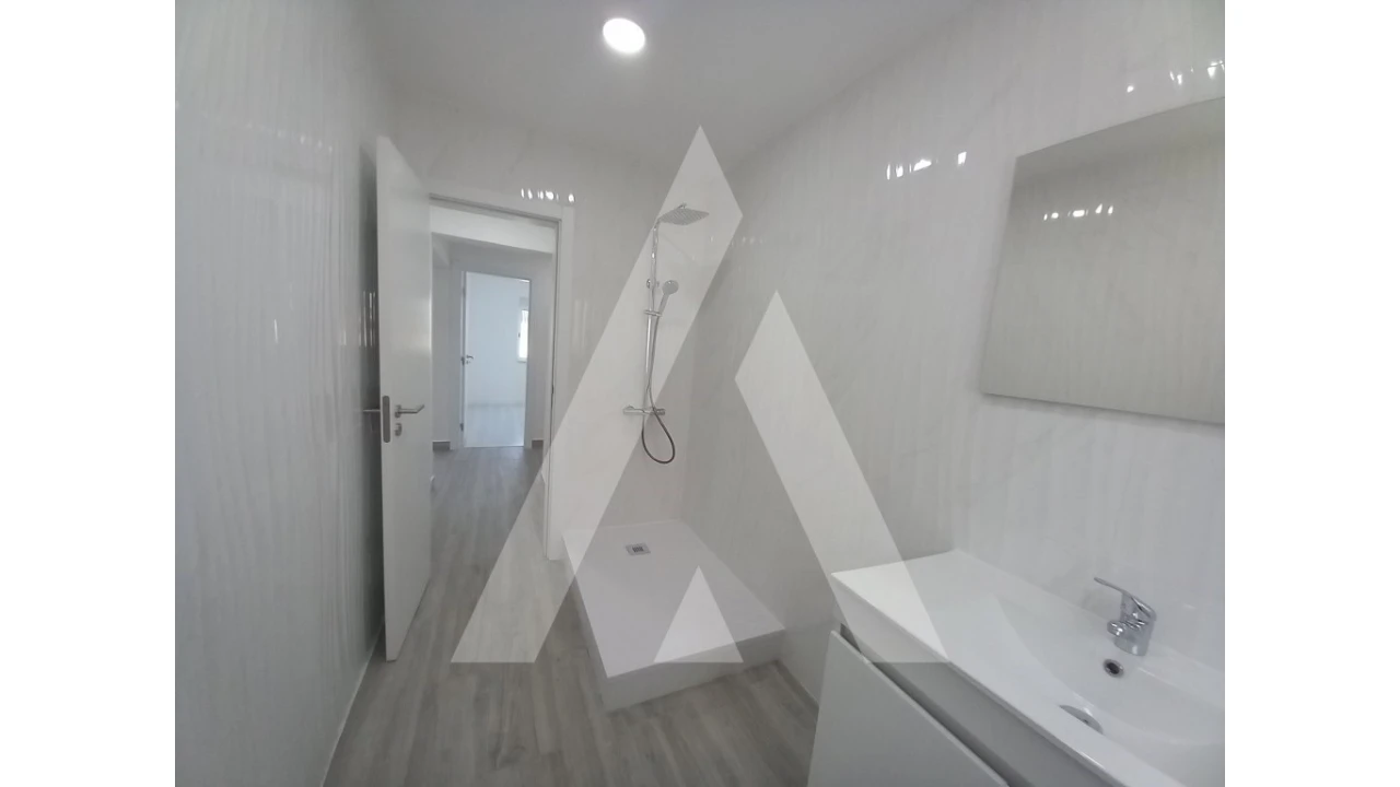 Apartamento T2 para Venda em Ericeira Foto 19