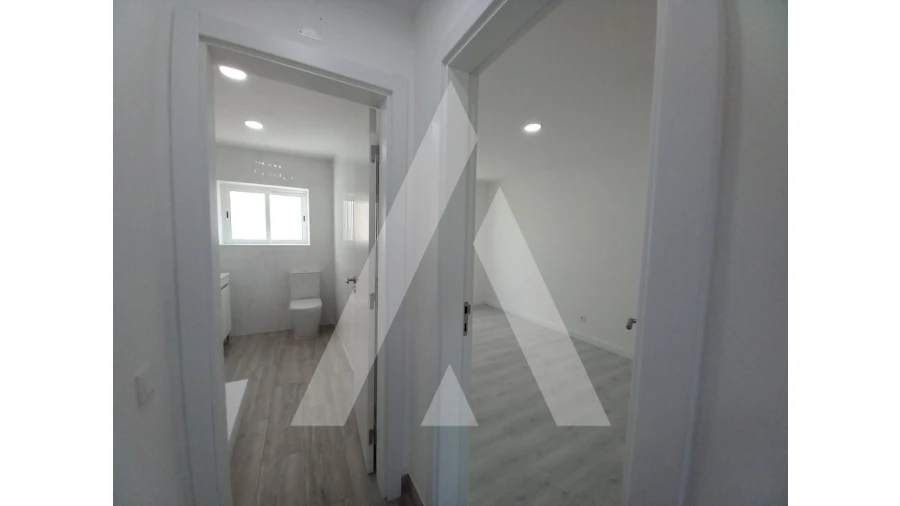 Apartamento T2 para Venda em Ericeira Foto 15