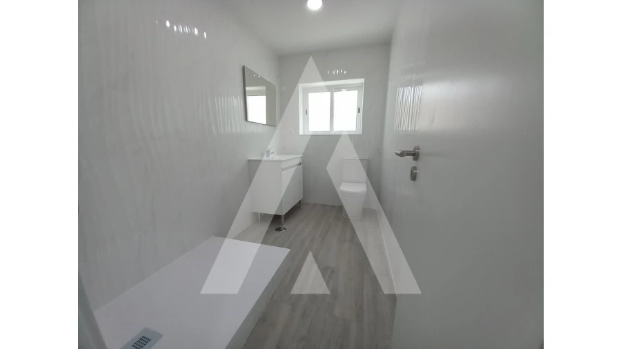 Apartamento T2 para Venda em Ericeira Foto 17