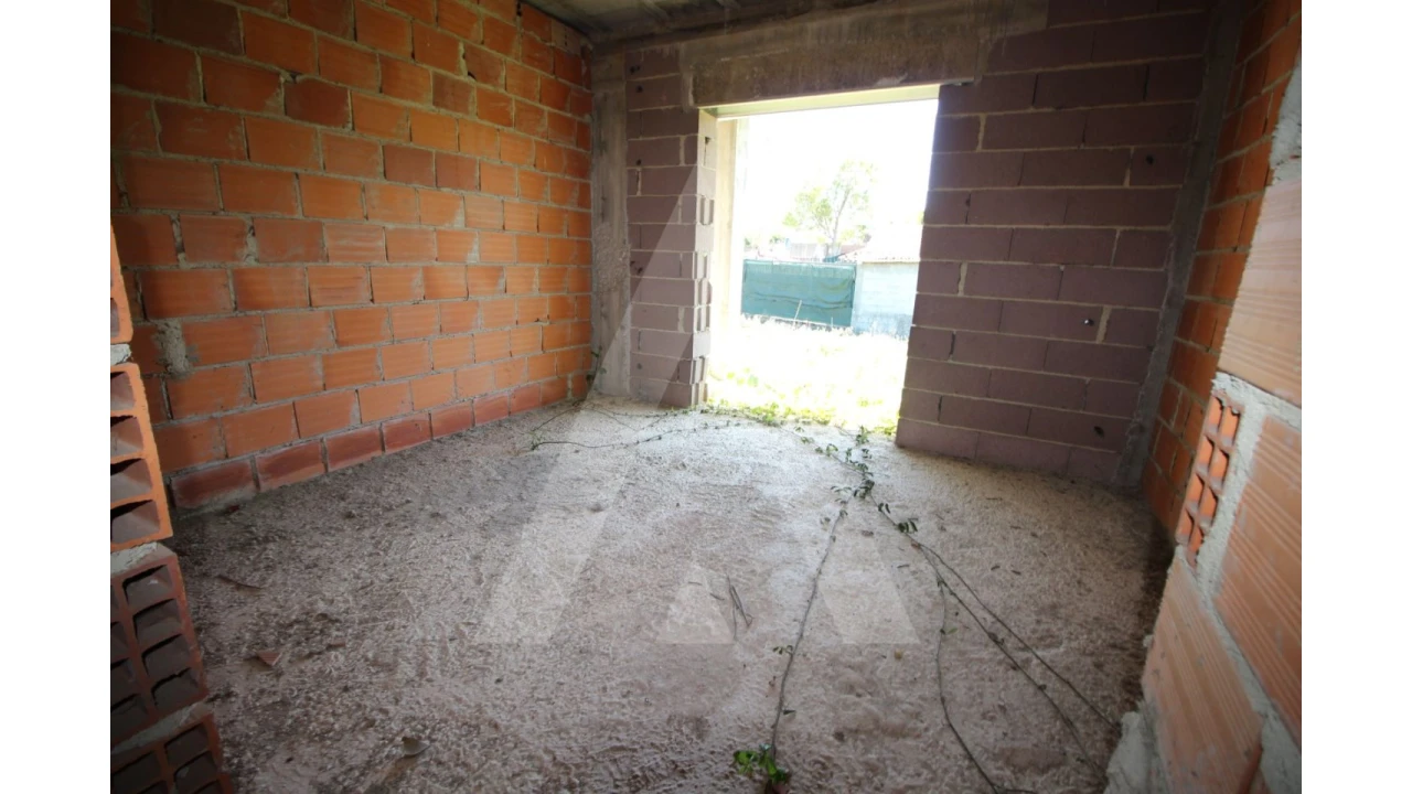 Moradia T3 para Venda em Préstimo e Macieira de Alcoba Foto 8