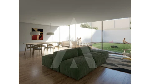 Moradia T4 para Venda em Glória e Vera Cruz