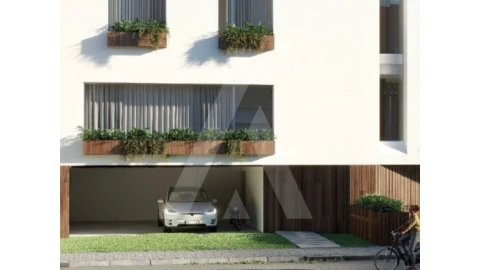 Moradia T4 para Venda em Glória e Vera Cruz