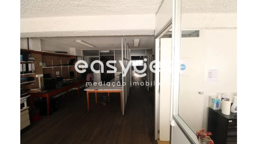 Loja para Venda em Sé Nova, Santa Cruz, Almedina e São Bartolomeu Foto 6