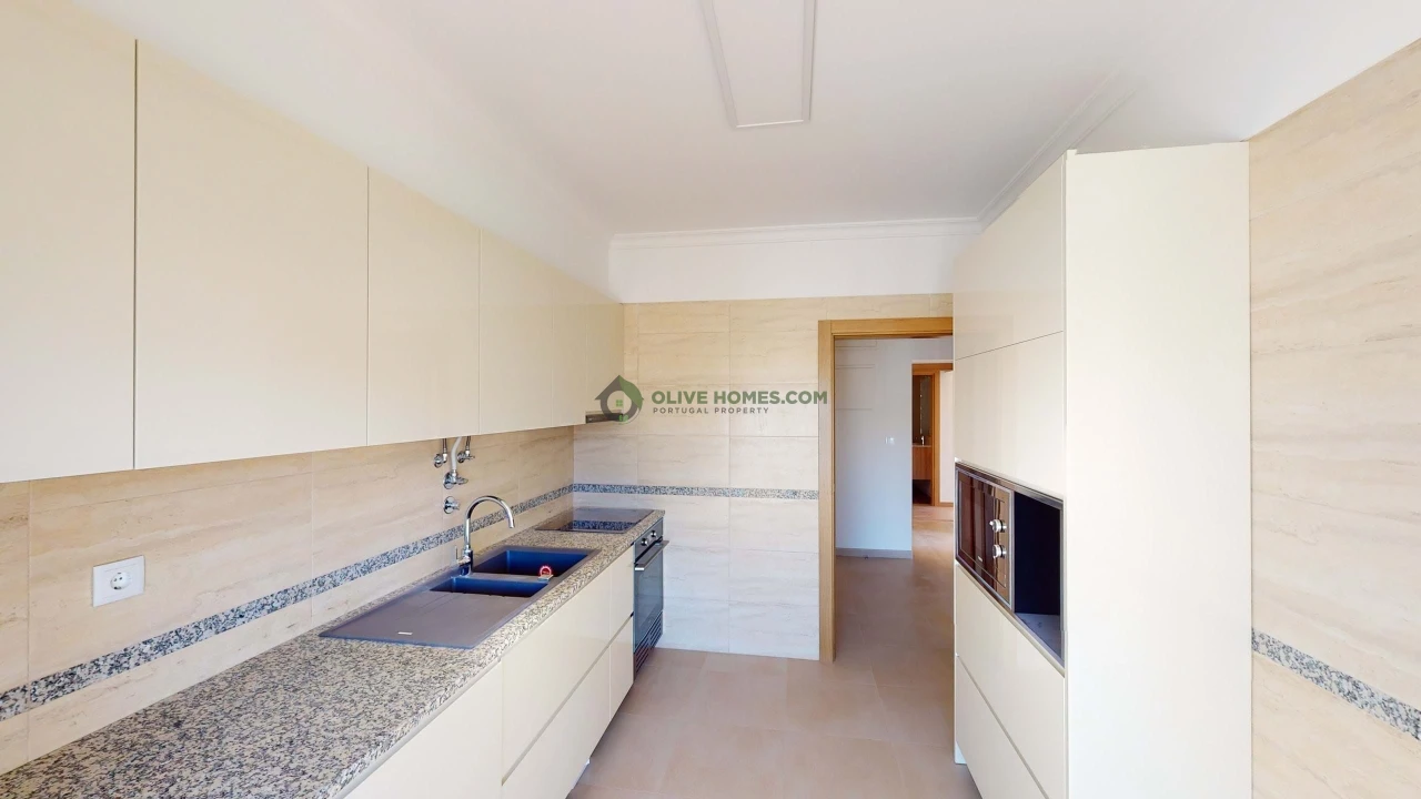 Apartamento T2 para Venda em Lagos (São Sebastião e Santa Maria) Foto 2