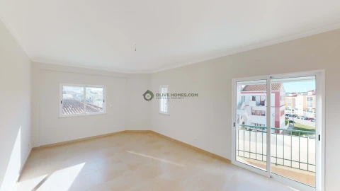 Apartamento T2 para Venda em Lagos (São Sebastião e Santa Maria)