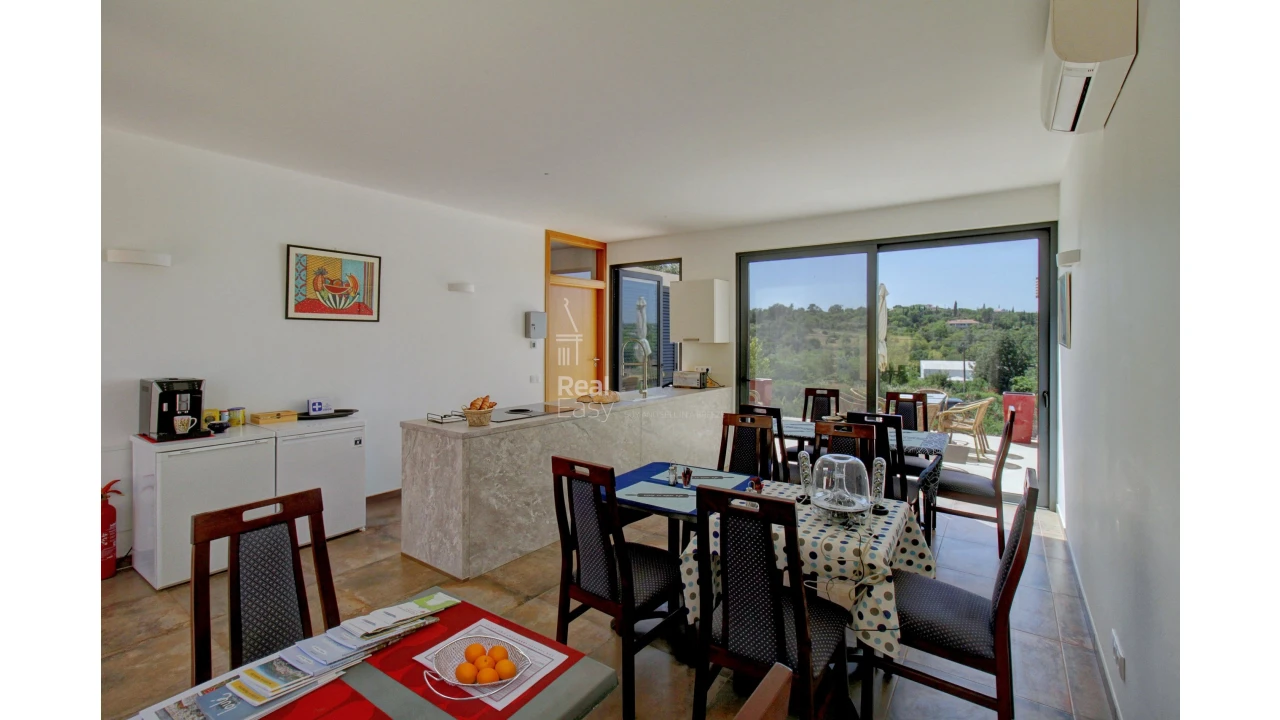 Moradia T9 para Venda em Olhão Foto 21