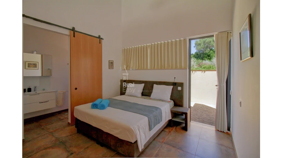 Moradia T9 para Venda em Olhão Foto 33