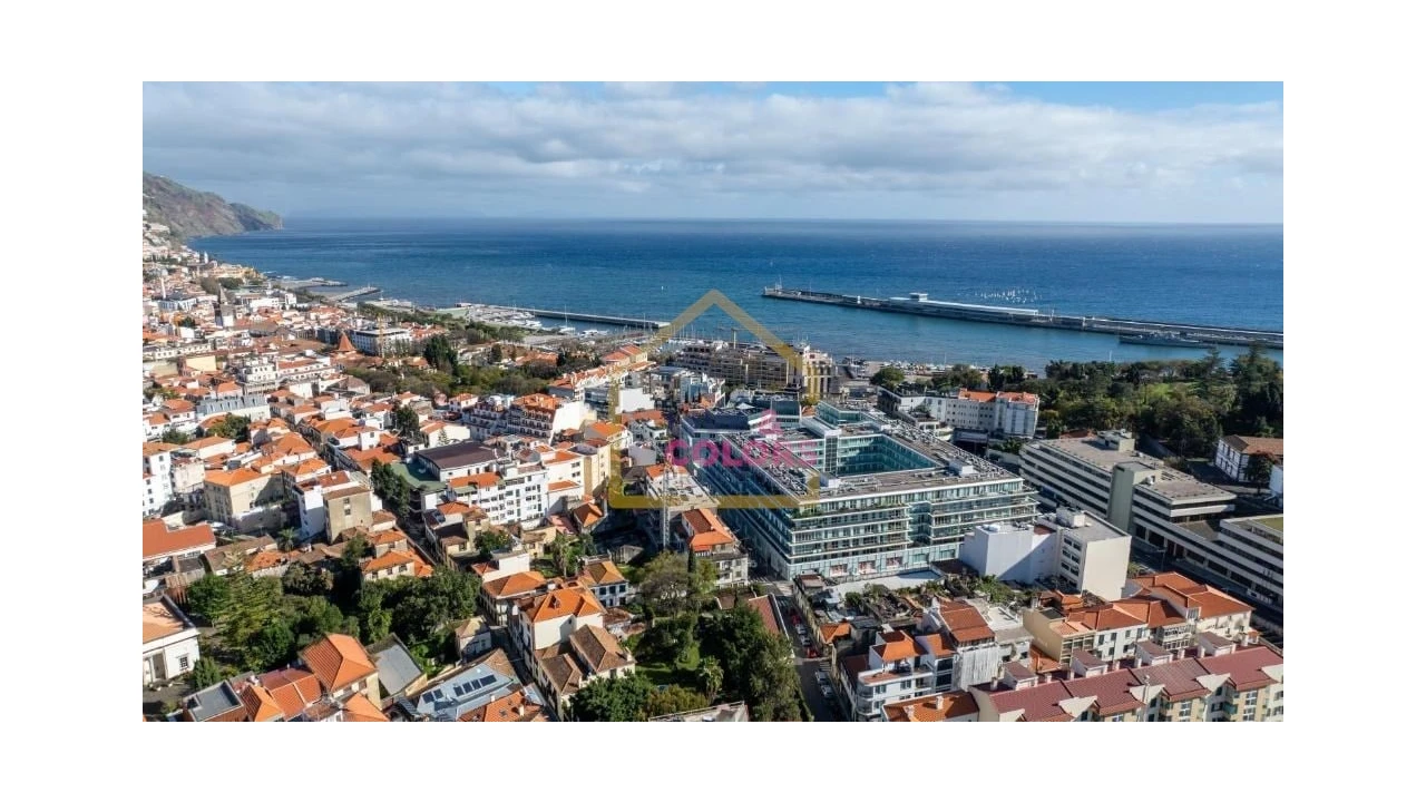 Apartamento T4 para Venda em Funchal (Se) Foto 1