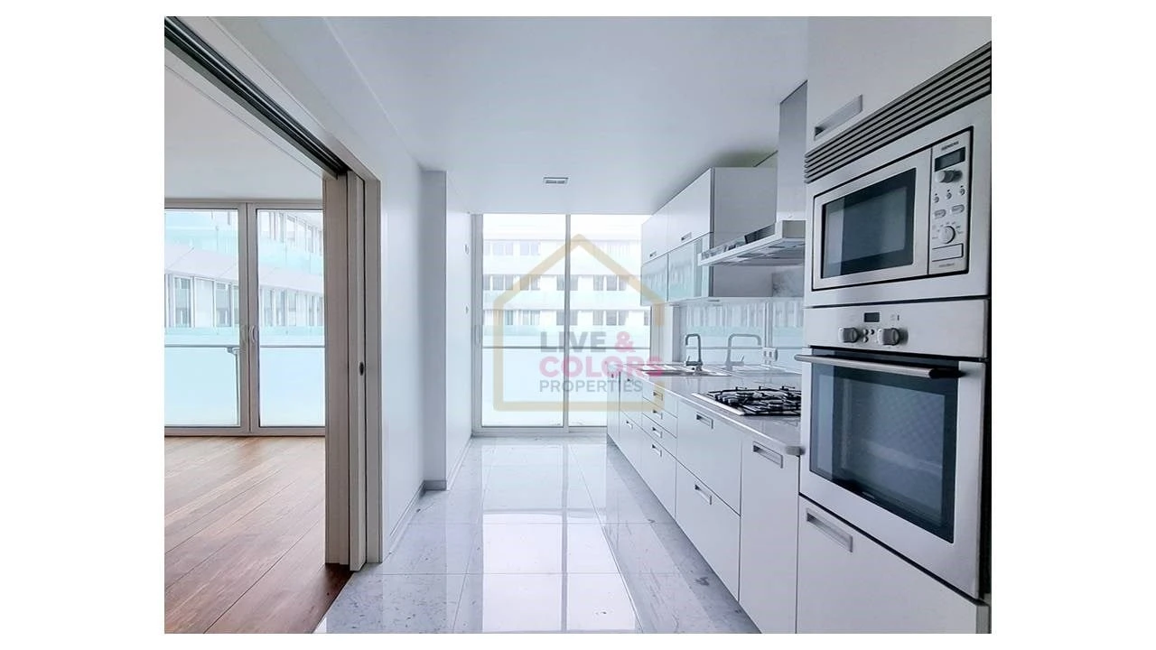 Apartamento T4 para Venda em Funchal (Se) Foto 12