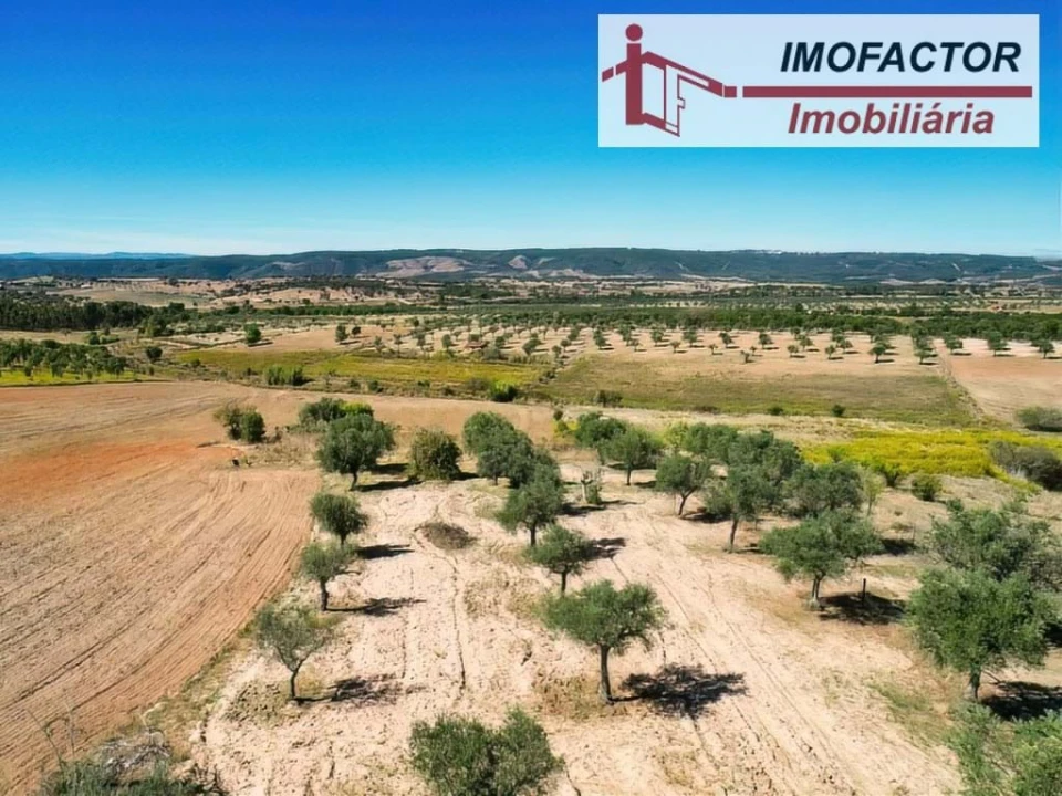 Terreno para Venda em Perais Foto 1