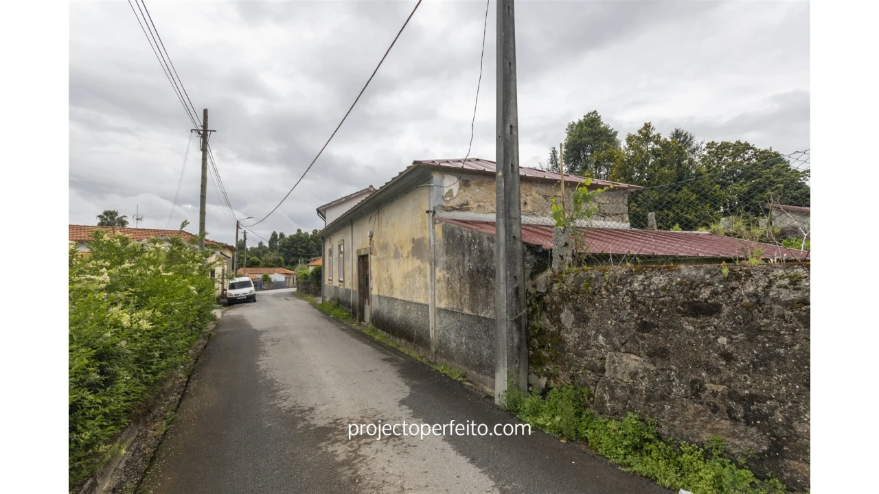 Quinta T4 para Venda em Grijó e Sermonde Foto 1