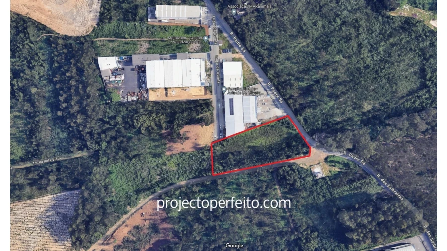 Terreno Comércio / Armazém para Venda em Paramos Foto 2