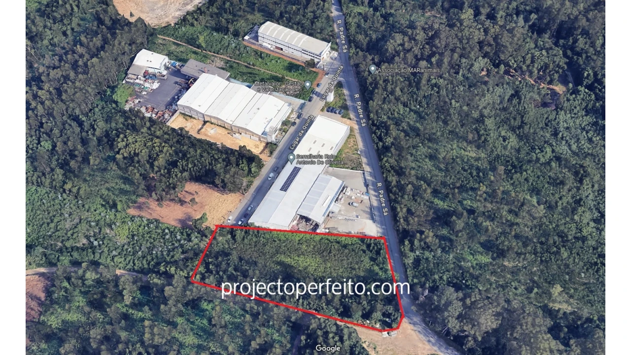 Terreno Comércio / Armazém para Venda em Paramos Foto 1