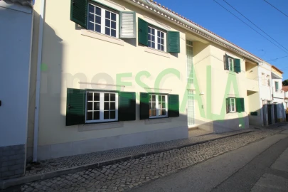 Moradia T5 para Venda em Cartaxo e Vale da Pinta