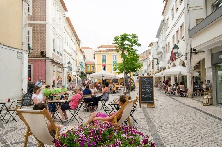 Armazém para Venda em Esgueira Foto 5