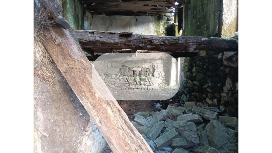 Moradia T2 para Venda em Cepelos Foto 3