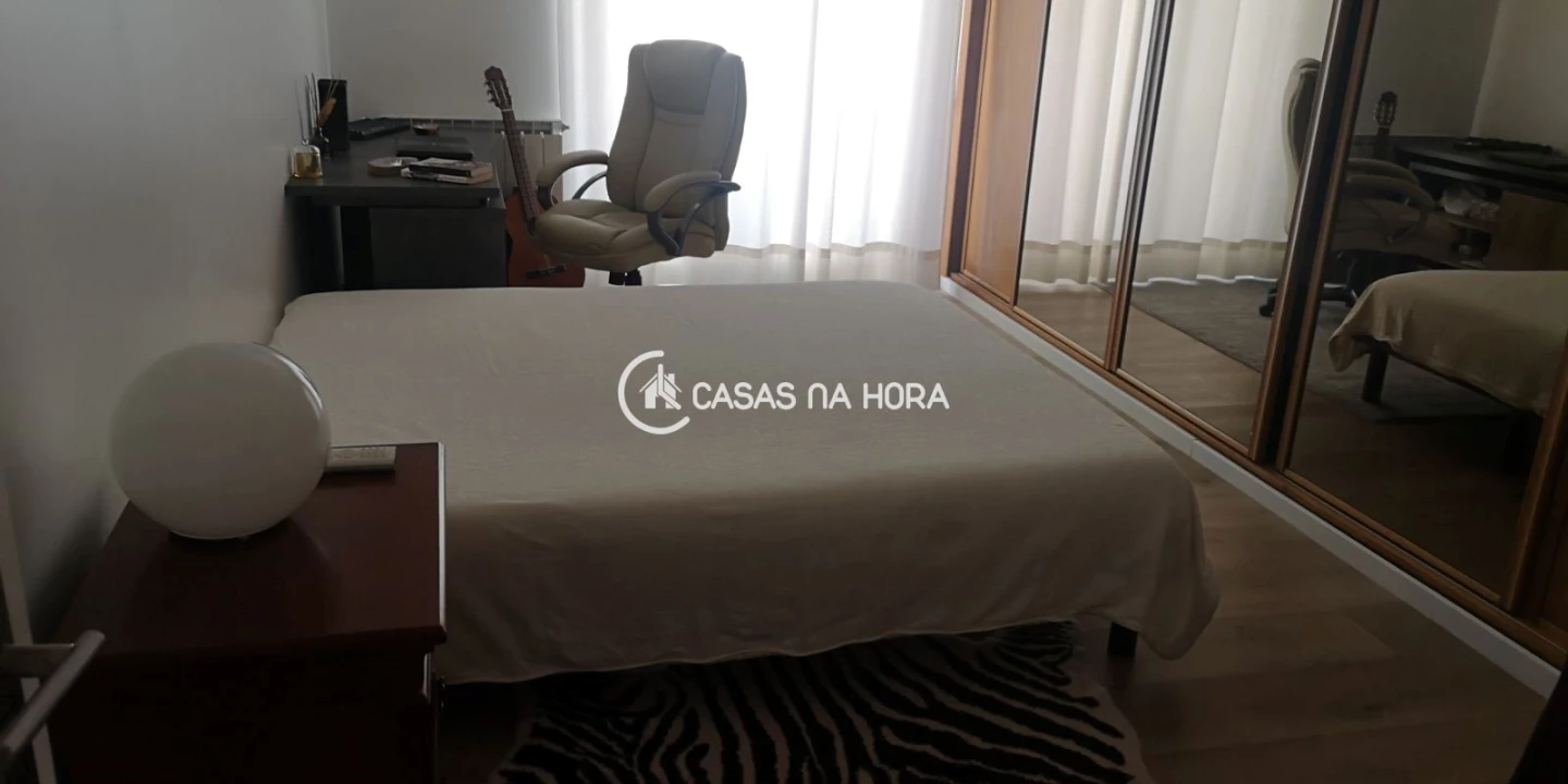 Moradia T5 para Venda em Pinhal Novo Foto 12